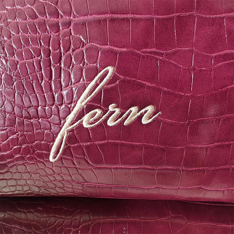 Bestickte Kroko-Kosmetiktasche – Travel Accessories Gifts For Her Bewertung und Preis